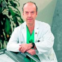 medicos angiologia cirugia vascular cordoba Dr. Javier Moya González