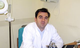medicos dermatologia medico quirurgica venereologia cordoba Dermatólogos Fernández Crehuet | Dermatología y Medicina Estética